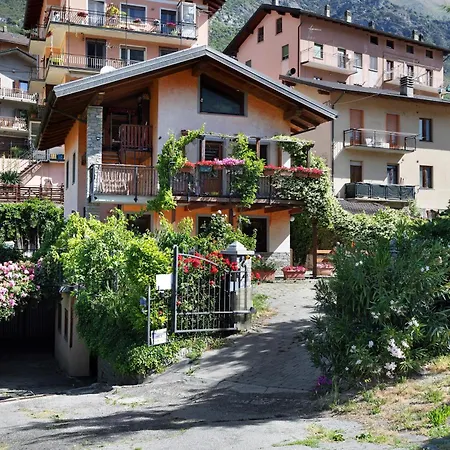 Maison Chateau *